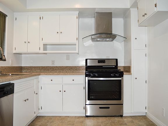 5th image of 1338 Princeton St APT B