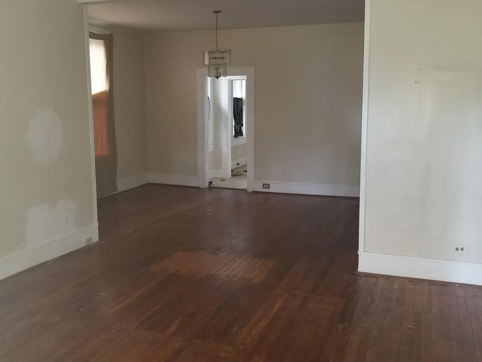 3 bed, 1700 sqft, $1,300 — Photo 3