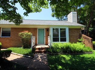 2833 Seclusion Ct APT D, Raleigh, NC 27612