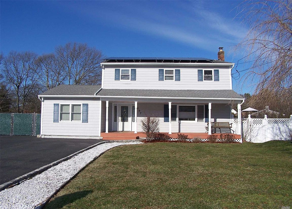 197 Moriches Middle Island Rd, Shirley, NY 11967 Zillow