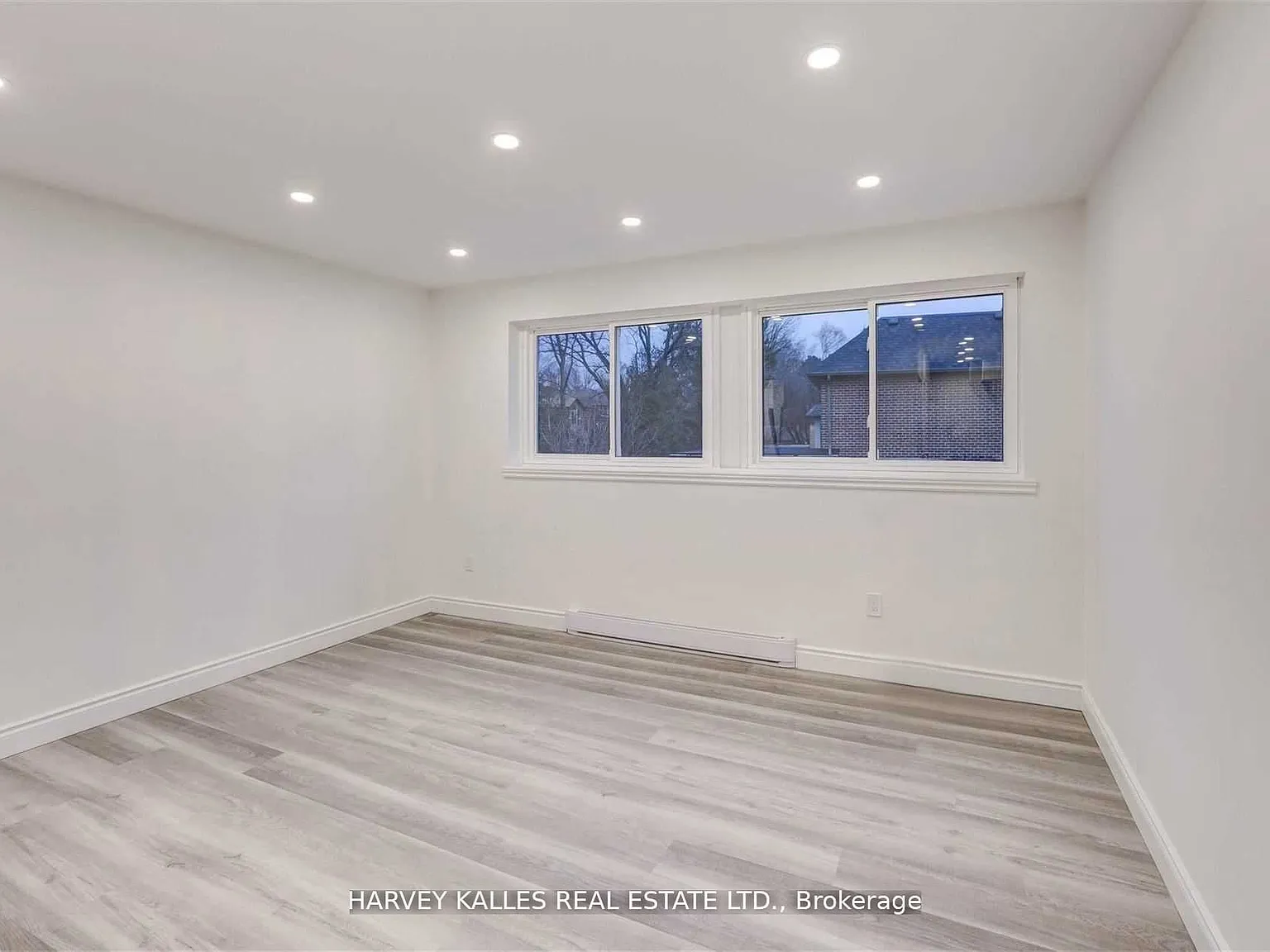 2 bed, $2,280 — Photo 4