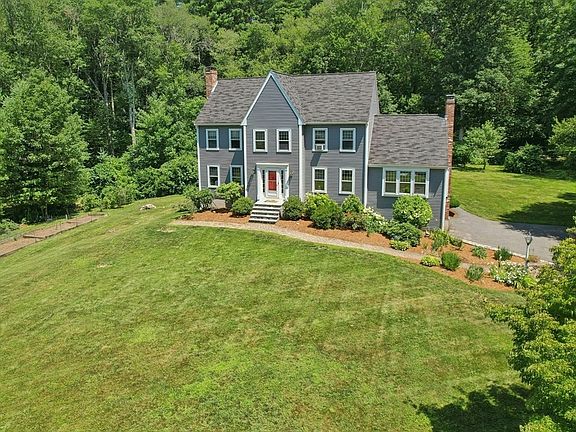 2nd image of 10 Sadler Rd