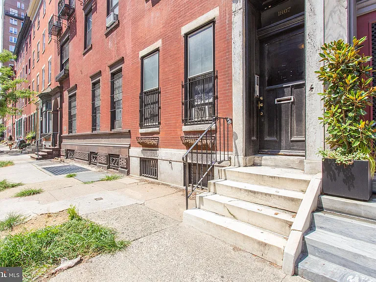 1807 Spruce St #2F — Photo 14