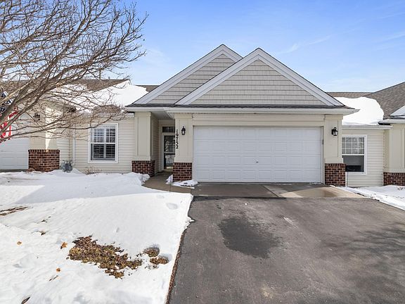 2nd image of 19752 Meadowlark Way