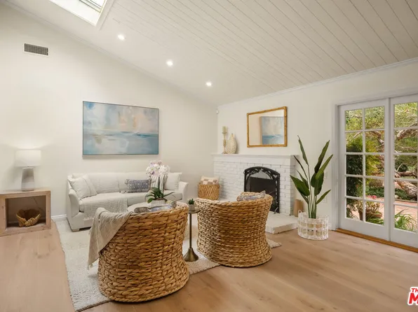 30604 Sicomoro Dr, Malibu, CA 90265
