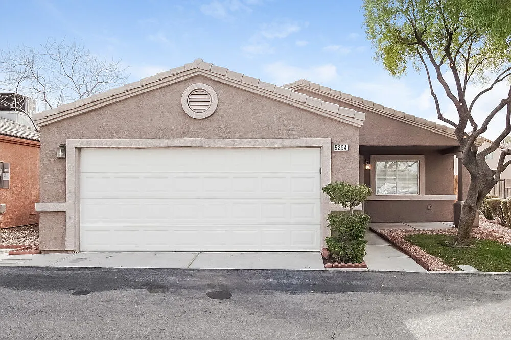 3 bed, 2.0 bath, 1225 sqft, $3,190 — Photo 1
