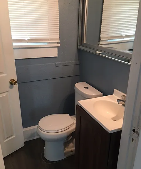 1643 N Tacoma Ave — Photo 12