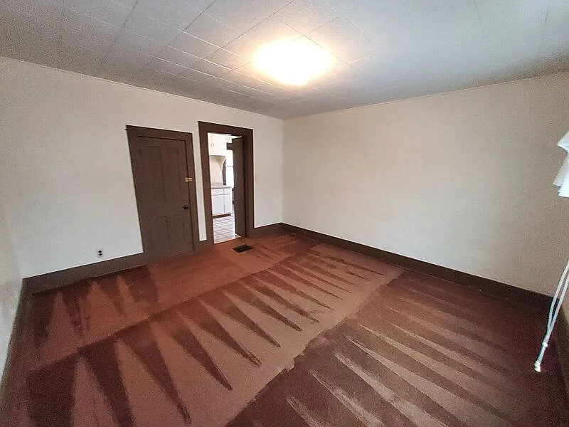 1 bed, 1.0 bath, $799 — Photo 4