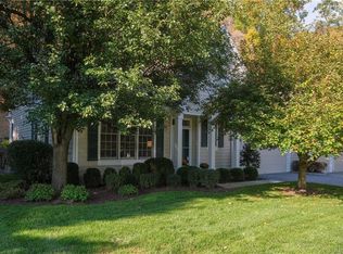 94 Highcrest Ln, Mount Kisco, NY 10549