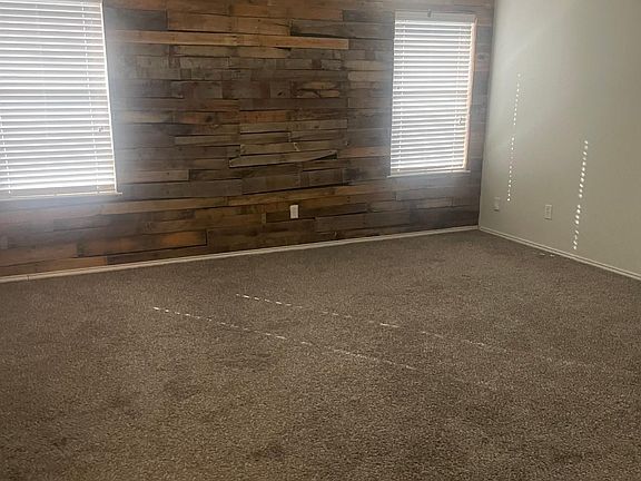 5th image of 18 Vervain Dr