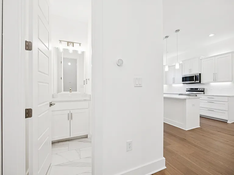 262 Harris St — Photo 24
