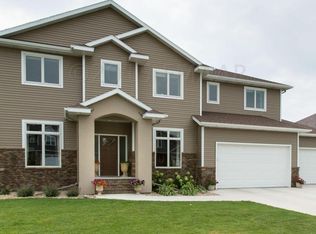 501 35th Ave E, West Fargo, ND 58078