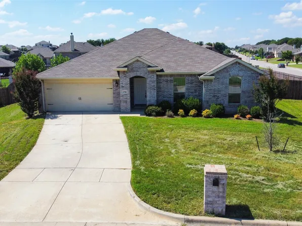 3701 Caladium Ln, Forest Hill, TX 76140