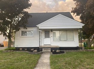 28908 James St, Garden City, MI 48135