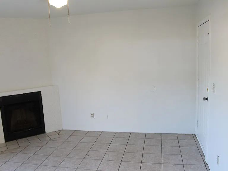 10815 N 15th Ln — Photo 11