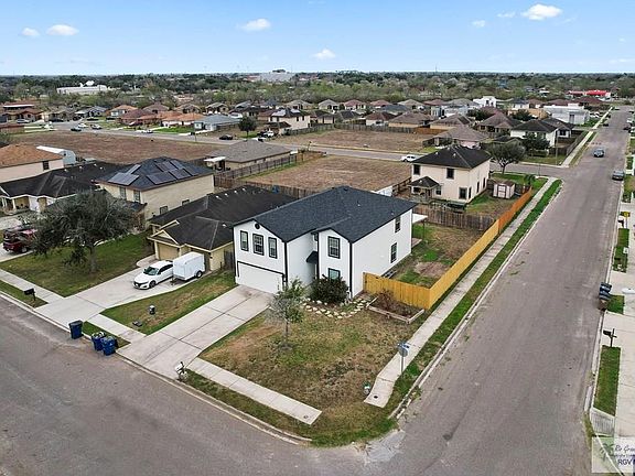 4th image of 801 Santos Ave