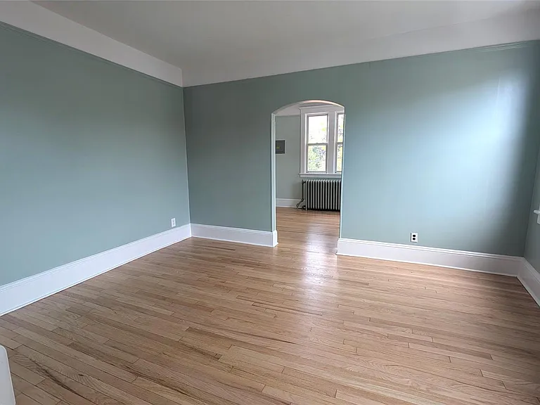 632 Middle Neck Rd #2 — Photo 3