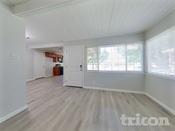 2nd image of 1475 Knights Row