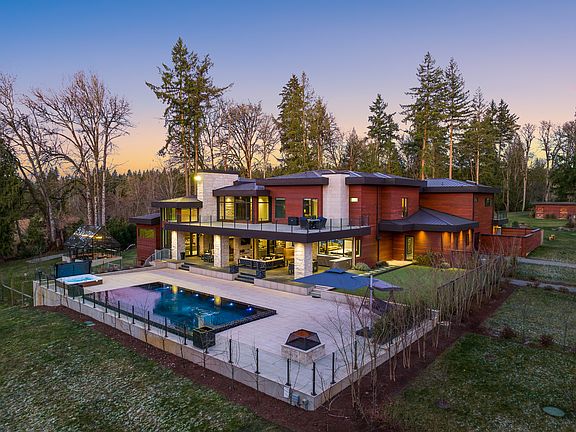 Aerial of home and outdoor entertaining