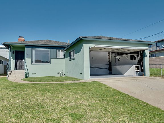 2nd image of 431 W Acacia Ave