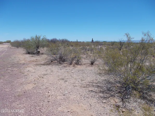 17811 W Husker Ln #8, Marana, AZ 85653