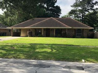 10926 Big Bend Ave, Baton Rouge, LA 70814