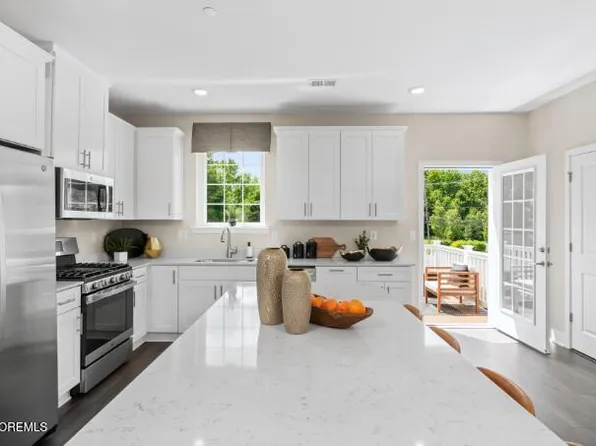 83 Crimson Drive, Manalapan, NJ 07726