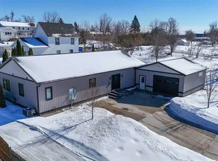 1223 Petoskey St, Petoskey, MI