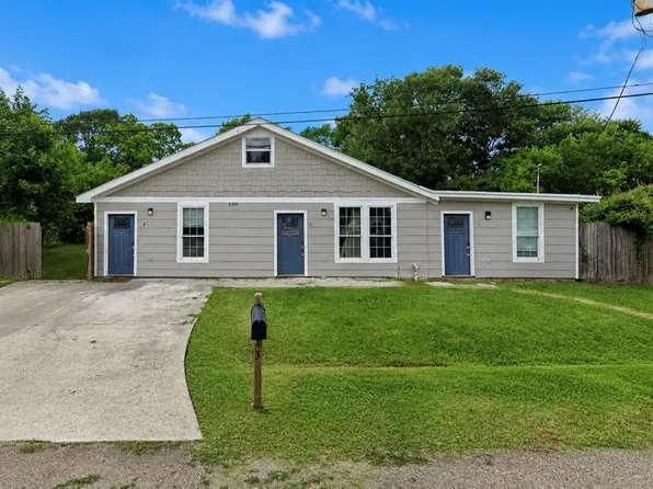 2310 12th Ave #2, La Marque, TX 77568