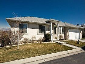 5th image of 1015 E Mobina Ct