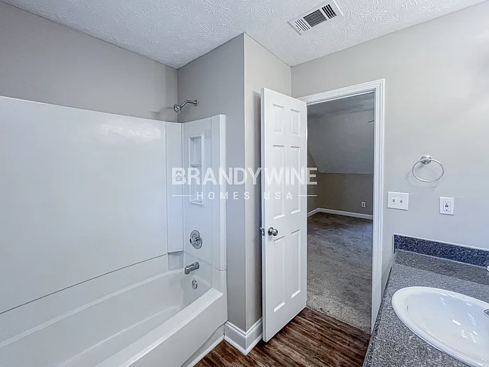 916 S Deshon Rd — Photo 23