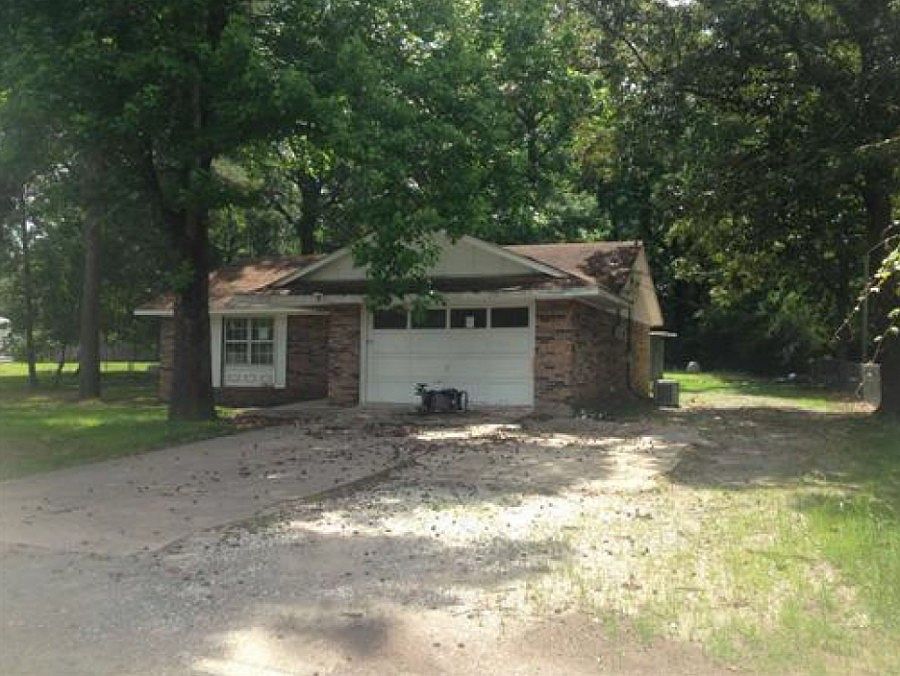 2nd image of 1400 Ash St