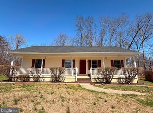 9319 Devlins Grove Pl, Bristow, VA 20136