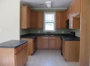 22 Gordon Manor Ct, Senoia, GA 30276