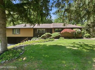 57 Roosevelt Avenue, Morganville, NJ 07751