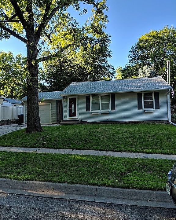 1st image of 6520 Bradley Ave