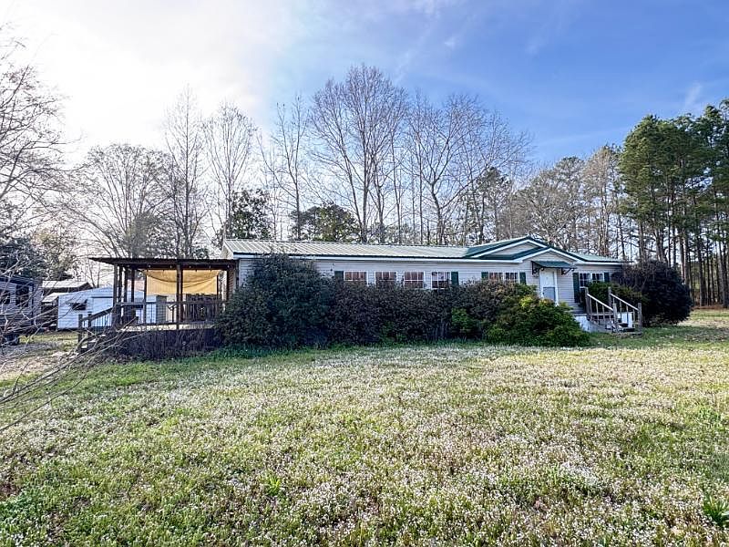 1st image of 1491 Maple Rd