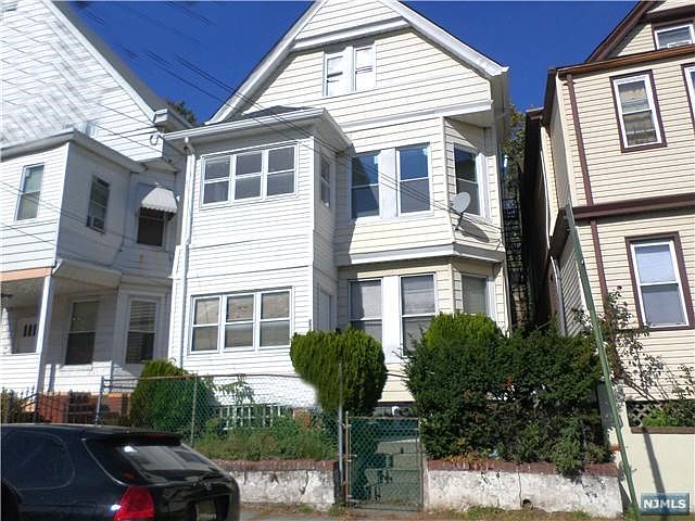 1st image of 267-269 17th Ave