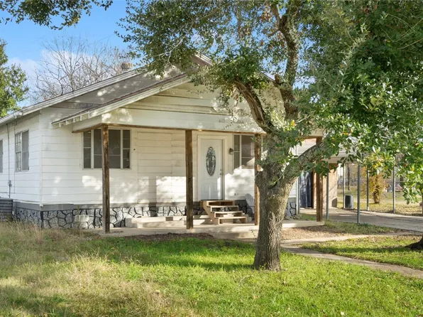 2700 Caddo St, Caddo Mills, TX 75135