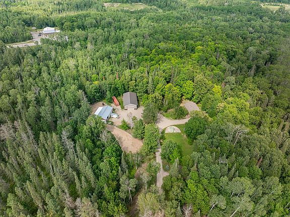 3rd image of 48644 Northwind Rd