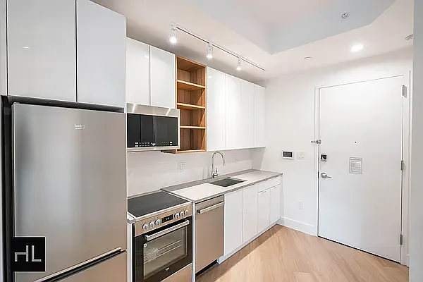 Rented by Highline Residential | media 8
