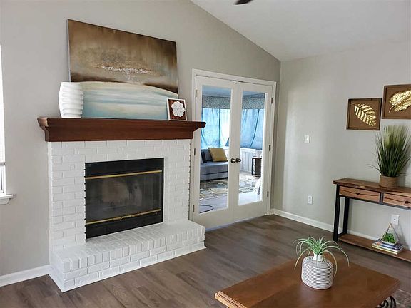 3rd image of 4137 Red Cedar Ct
