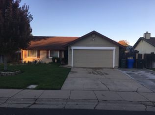 1343 Woodside Glen Way, Sacramento, CA 95833