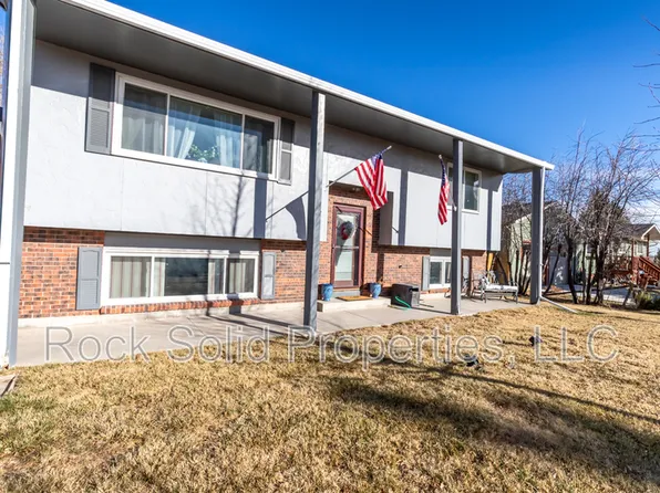 1308 Green Acres Ct, Cheyenne, WY 82007