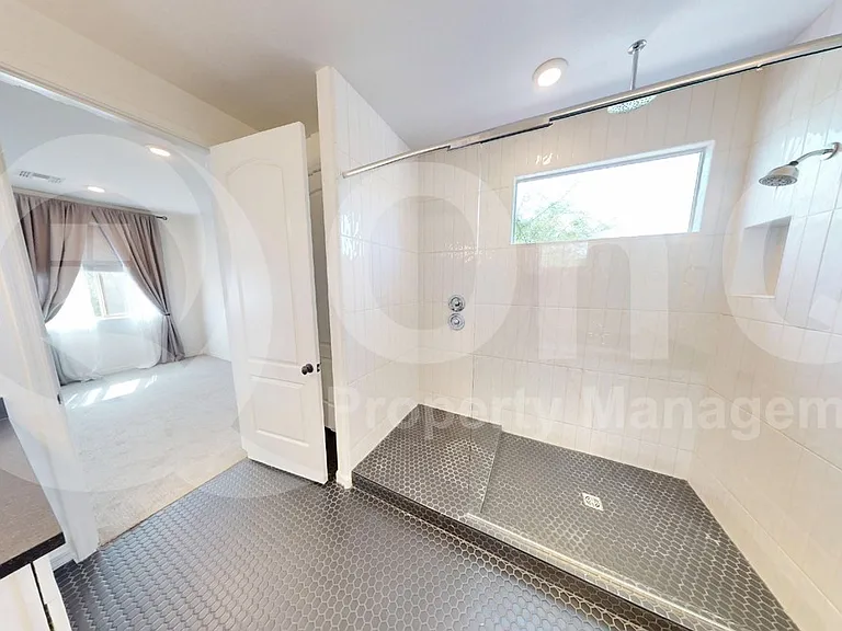 4602 S Flare — Photo 22