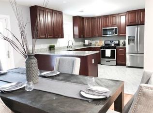 11 Peach Orchard Dr, East Brunswick, NJ 08816