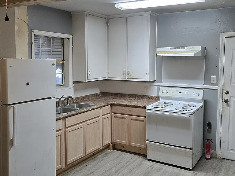 724 Willaneel Dr — Photo 3