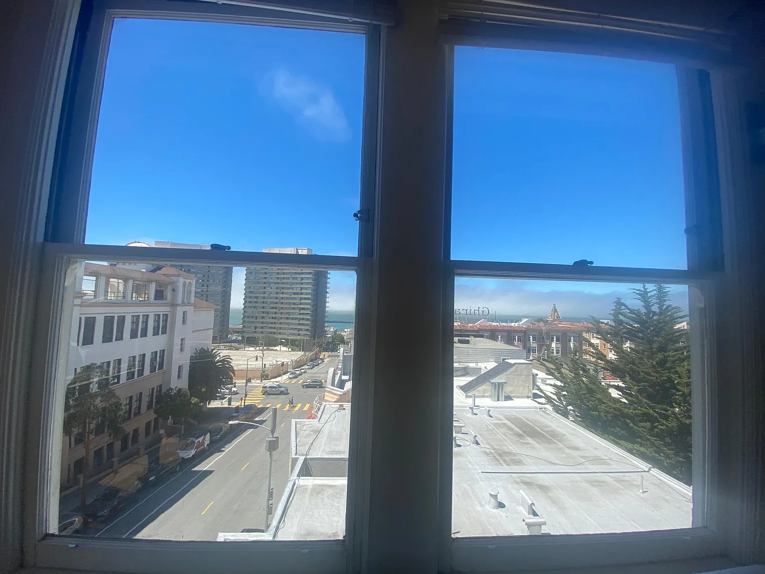 1 bed, $4,600 — Photo 4