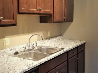 104 N Krohn Pl #1776723, Sioux Falls, SD 57103