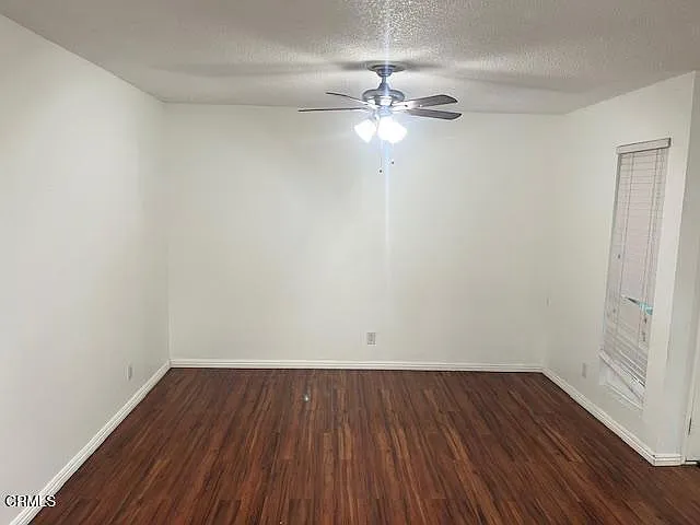 221 Rosewood St — Photo 16